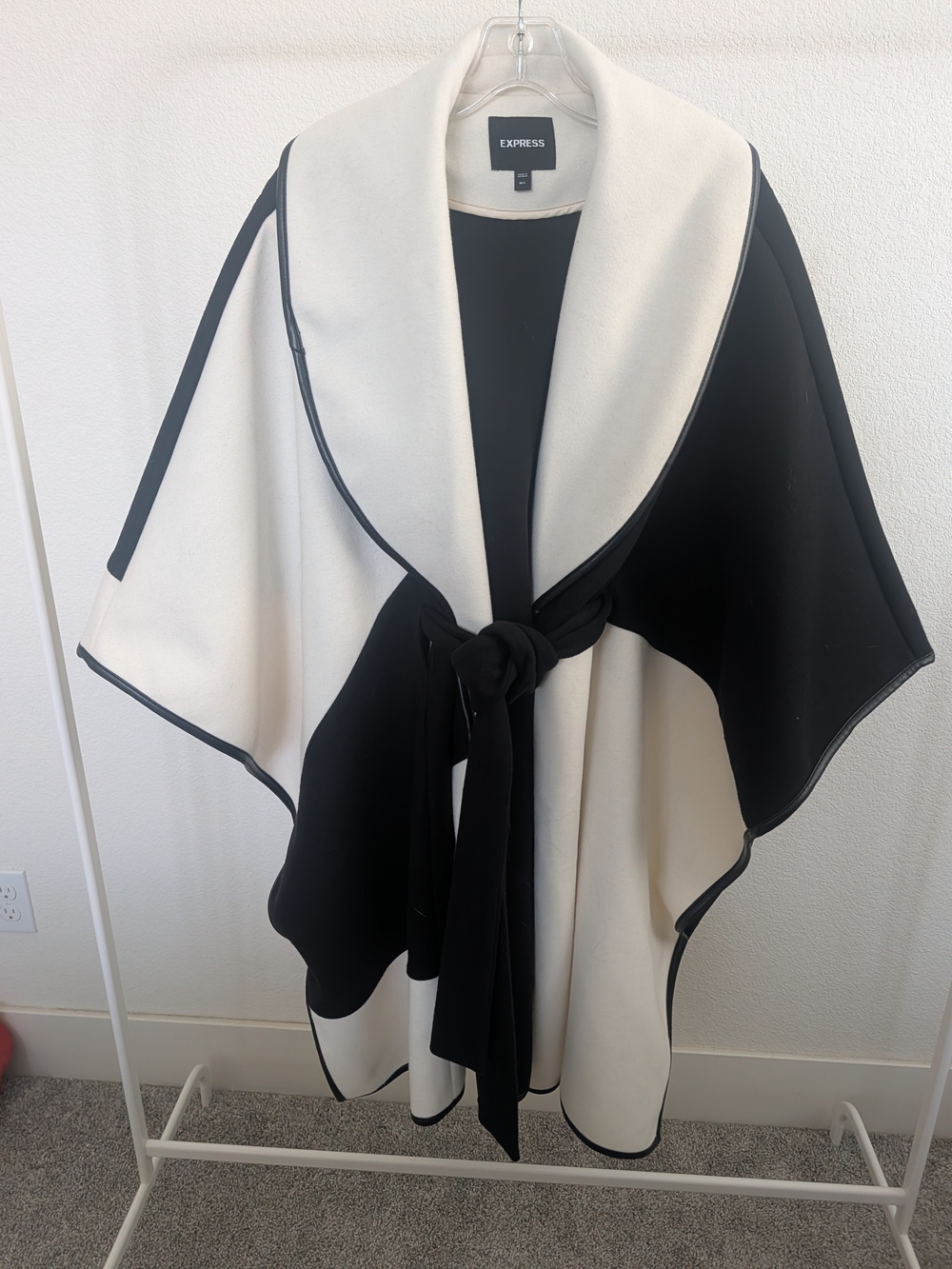 Express Black & Cream Shawl Collar Wrap Poncho Coat Medium/Large M/L